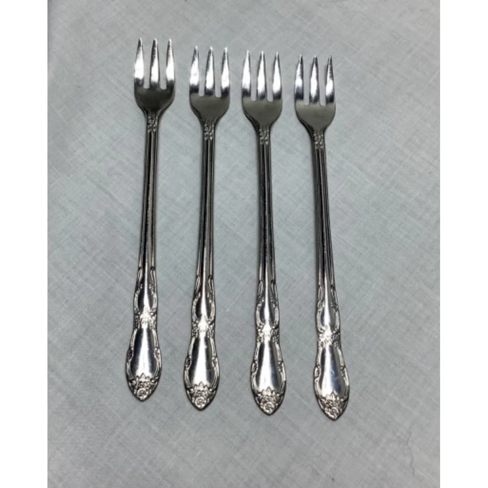 Oneida Ltd Fenway Daydream Wm A Rogers Stainless Steel Flatware Mixed Lot 25 pcs
